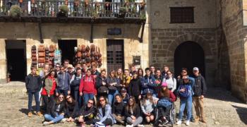 38 élèves de 3e (3B et 3G) - la fabrique de Sobaos et village médiévial de Santillana del Mar