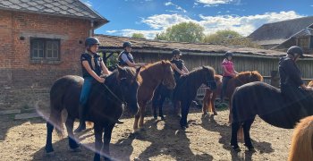 Sortie à la ferme - Section scolaire Équitation